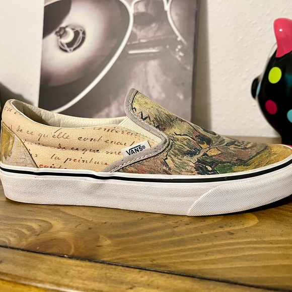 VanGogh Vans - Picture 5 of 16